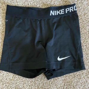 Nike Pro